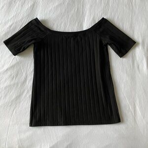 Black Zara Ribbed Off-the-Shoulder Shirt